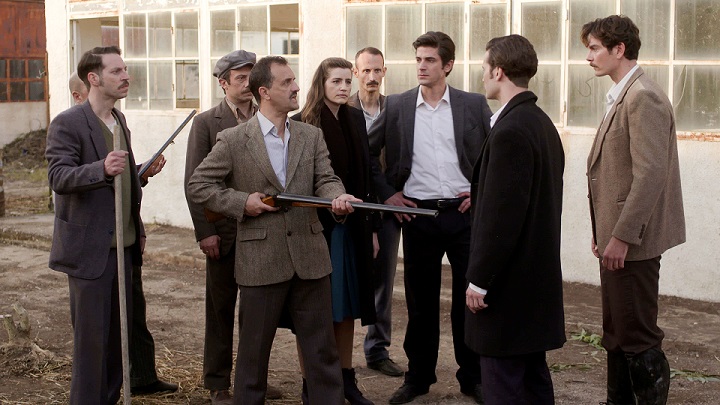 Άγριες Μέλισσες: Βγήκαν δίκαννα στο Διαφάνι…