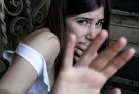 Γυναικολόγος βίασε την ασθενή του