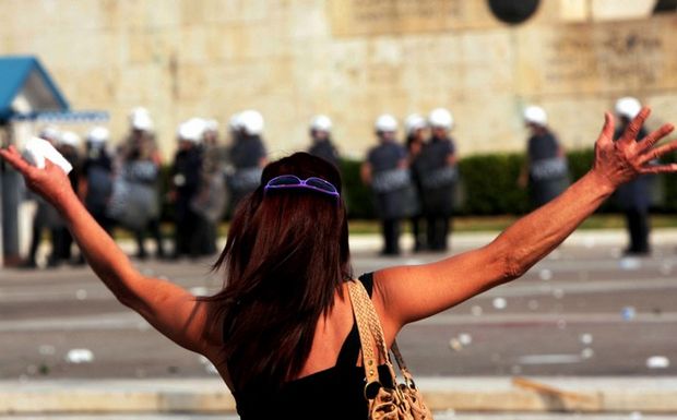 Οι αντιδράσεις των Ελλήνων φοβίζουν την Ευρώπη