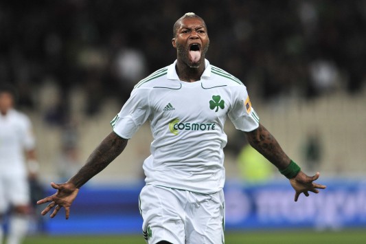 “Κεραυνοί” Σισέ!