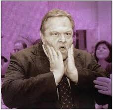 Συνταξιούχος πέταξε «Αρχηγικό» γιαούρτι στον Βενιζέλο! Stop