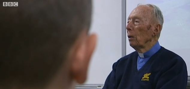 Σχέδιο τρόικας: Διδάσκει και είναι 100 ετών!!!