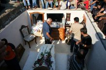 Κηδεία μεγαλοτσιγγάνας: Αυτό το πράγμα δεν το έχετε ξαναδεί ποτέ!