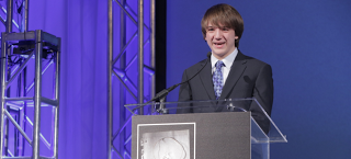 16χρονος επιστήμονας ανακάλυψε τεστ για έγκαιρη διάγνωση καρκίνου παγκρέατος...