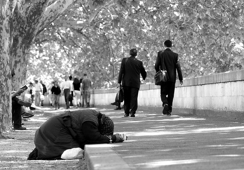 Τι θα έκανες εσύ; Άνθρωπε; (βίντεο)