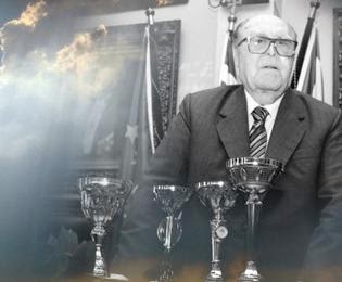 «Έφυγε» ο πρώην πρόεδρος του Ολυμπιακού Σταύρος Νταϊφάς