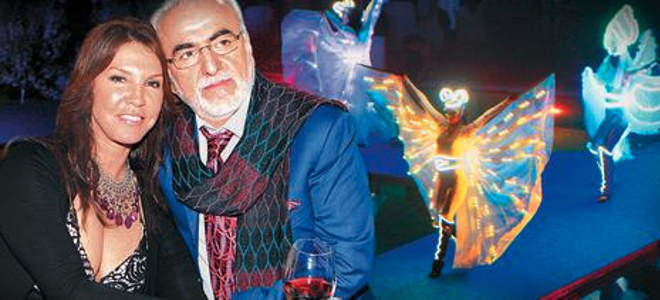 Το πάρτι του ενός εκατομμυρίου στη Χαλκιδική!!!