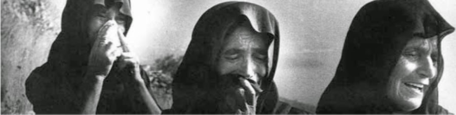 Ο πλούσιος και οι μοιρολογίστρες