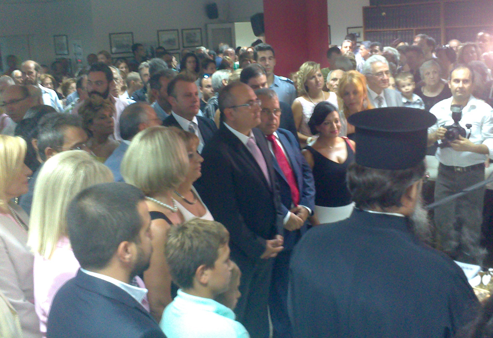 Η ορκωμοσία στο Νέο Ηράκλειο, είχε δημοκρατικό πνεύμα, αλλά και… παρατράγουδα!!! (video)