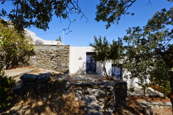 «Πάγκαλος studio»- Ενοικιαζόμενη κατοικία στην Τζια...