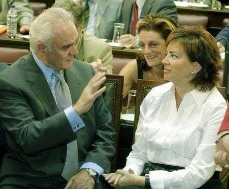 Όταν ο Άκης… υπνώτισε τη Σελήνη!!!