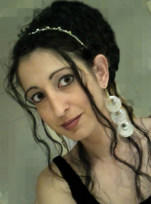 Η Ζανέτα Κουτσάκη, απαντά στο «κουτσομπολιό»… της αυλής!!!