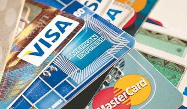 Γιατροί: Δεν θέλουν να πληρώνονται με πλαστικό χρήμα!!!