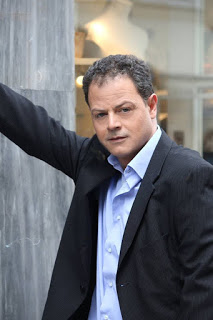 O Σπύρος Θεοδόσης απαντά, στο «κουτσομπολιό»… της αυλής!!!