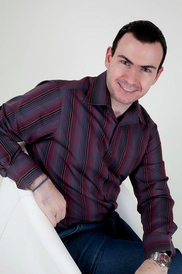 O Πάνος Τουρλής απαντά, στο «κουτσομπολιό»… της αυλής!!!