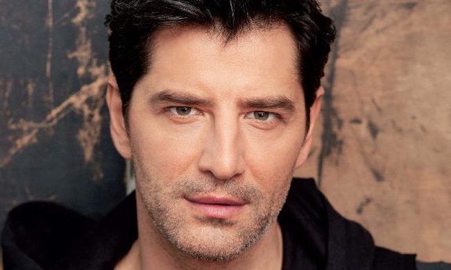 Πόσο κοστίζει το πρώτο τραπέζι στη συναυλία του Σάκη Ρουβά στη Μύκονο; Πω πω λεφτά που θα φάνε!!!