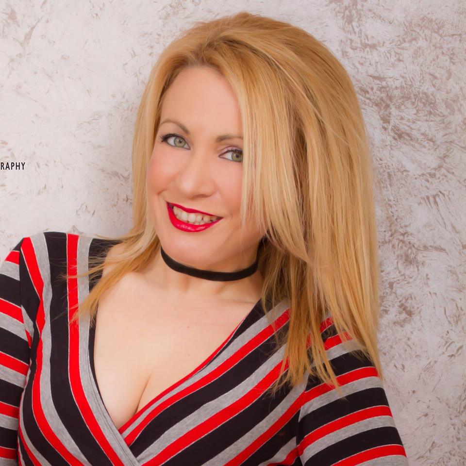 Η Αναστασία Κορινθίου απαντά, στο «κουτσομπολιό»… της αυλής!!! 