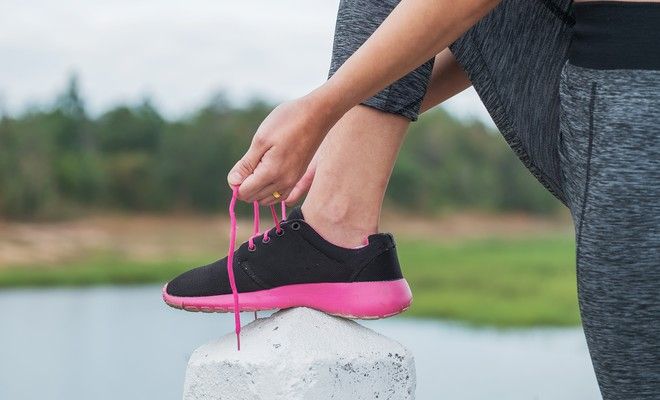 Γιατί λύνονται μόνα τους τα κορδόνια των παπουτσιών!!!