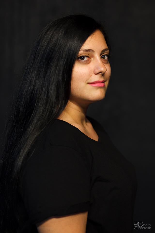 Η Ιωάννα Σφακιανάκη απαντά, στο «κουτσομπολιό»… της αυλής!!!