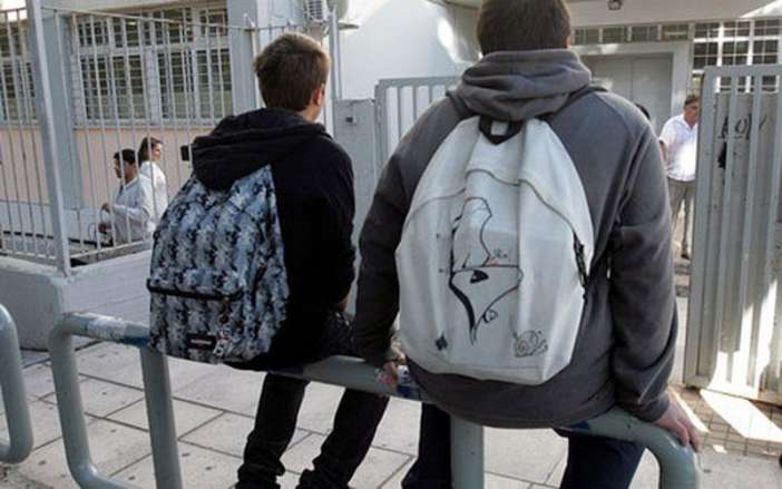 Καταργούνται οι δικαιολογημένες απουσίες στα σχολεία…