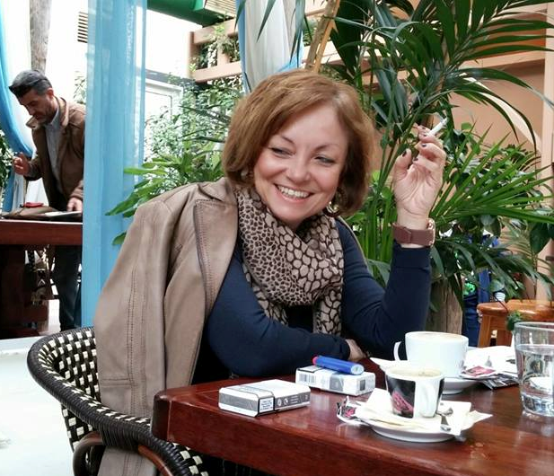 Η  Μαρούσα Παπαστάμου απαντά, στο «κουτσομπολιό»… της αυλής!!!