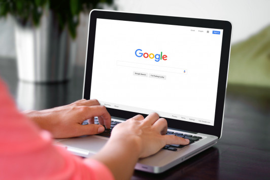 Η αρχική σελίδα της Google αλλάζει!!!