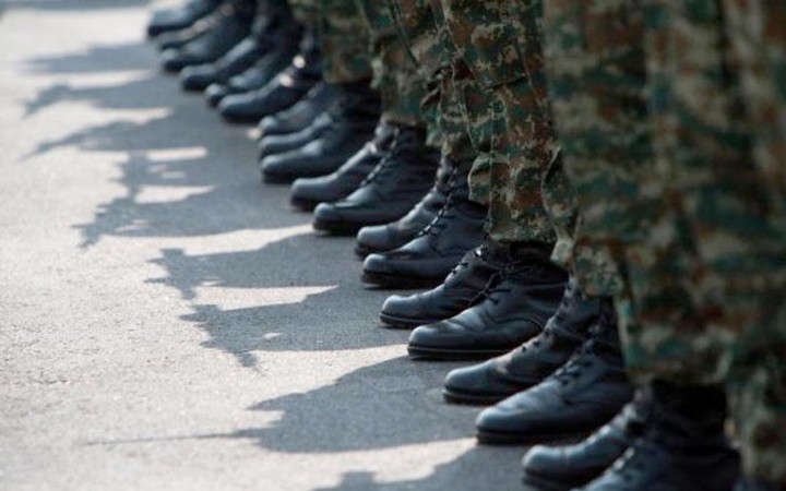 Το λεξικό του φαντάρου! Δες τις 22 λέξεις που θα ακούσεις μόνο μέσα στον στρατό!