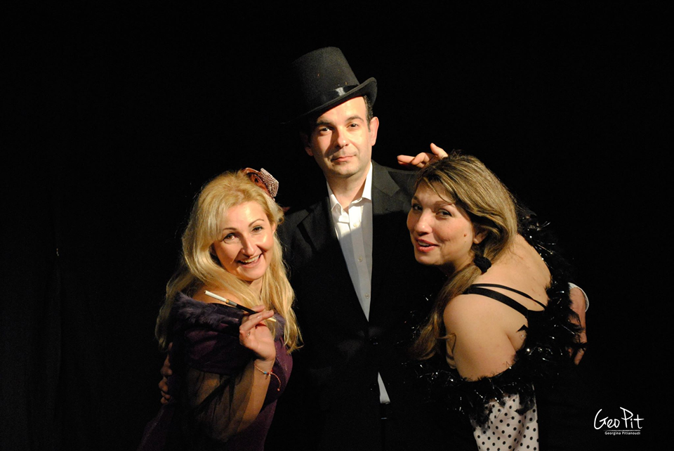 «Δυο φωνές, ένας θρύλος – Άννα και Μαρία Καλουτά», στο θέατρο Αλκμήνη…