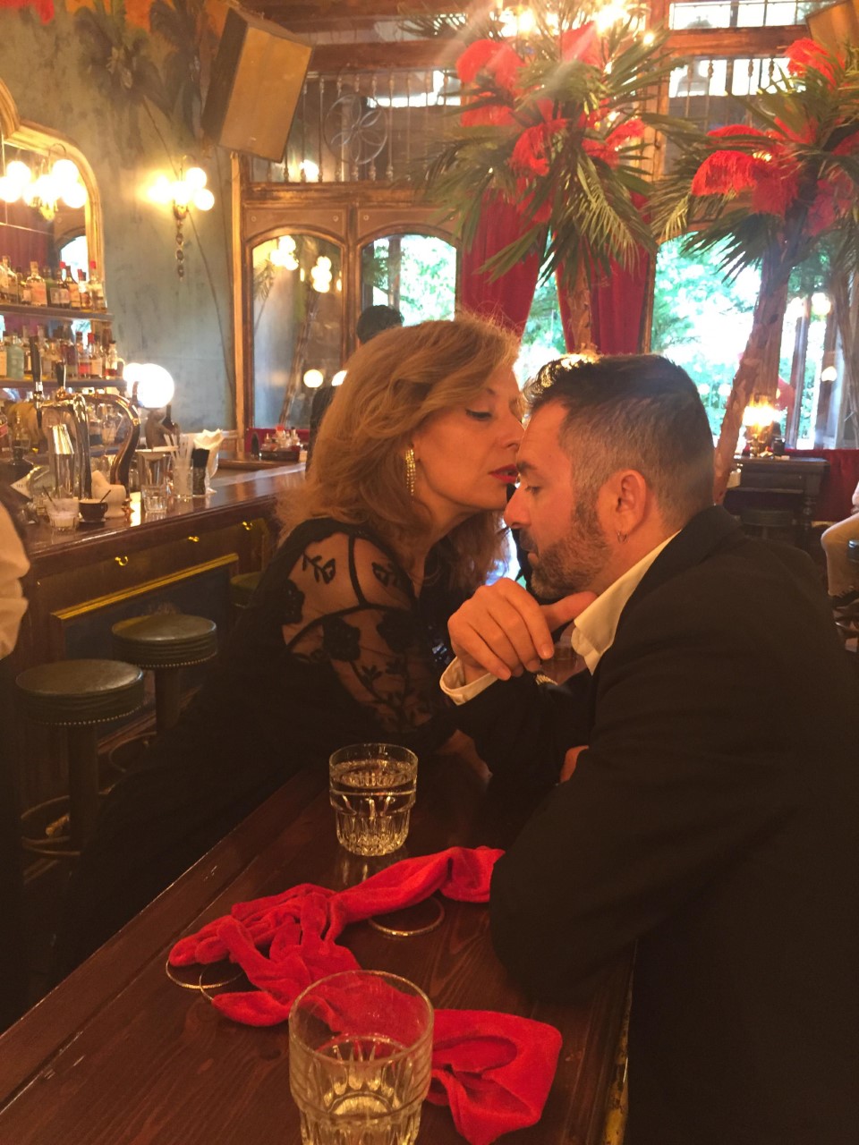 «Hotel Noir - Θύμα ή θύτης;» Μια παράσταση με ατμόσφαιρα νουάρ….