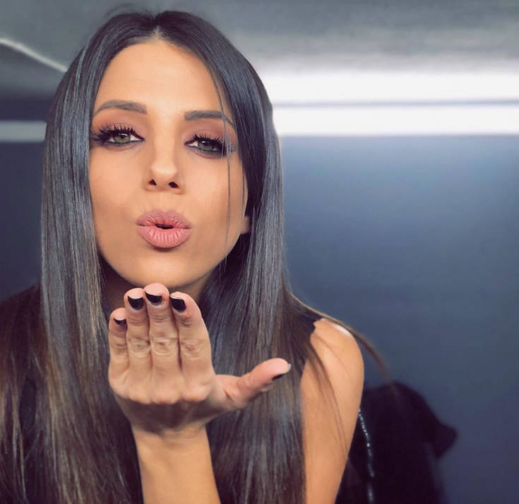 Οι σέξι εμφανίσεις της Χριστίνας Μηλιού πάνω και κάτω από την πίστα… (foto)