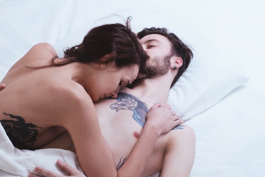 Ποιος είναι ο μέσος όρος σεξουαλικών συντρόφων παγκοσμίως και ποιος των Ελλήνων