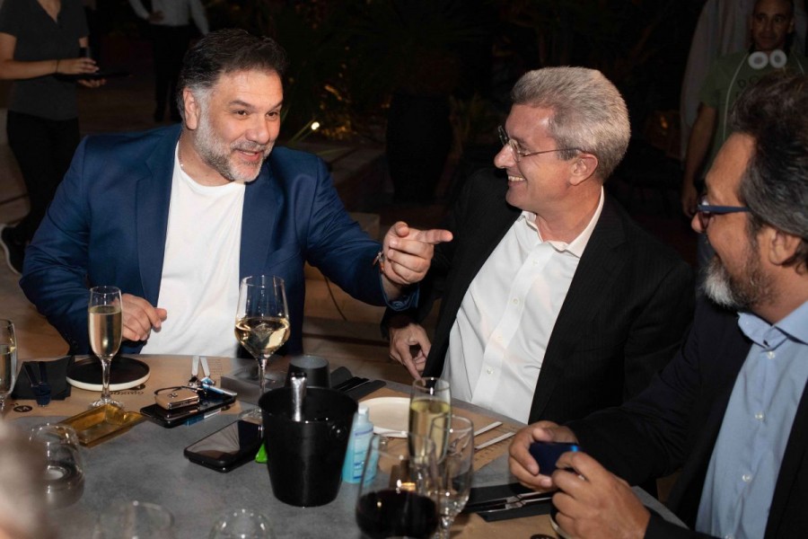 Ο ANT1 αποχαιρέτησε μια επιτυχημένη σεζόν με ένα «οικογενειακό» δείπνο!