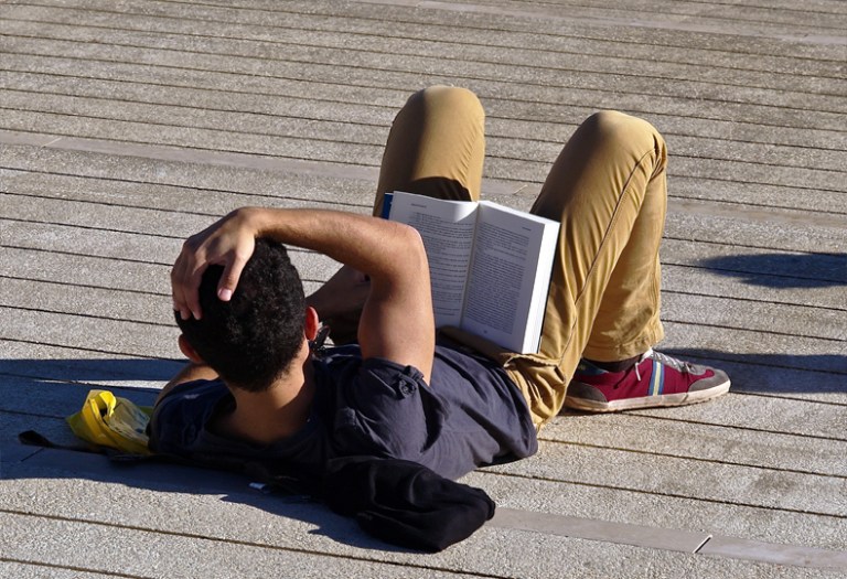 Εκθέσεις βιβλίου σε όλον τον κόσμο: η γιορτή του βιβλίου και τα συναρπαστικά ταξίδια στη γνώση και στον κόσμο της φαντασίας