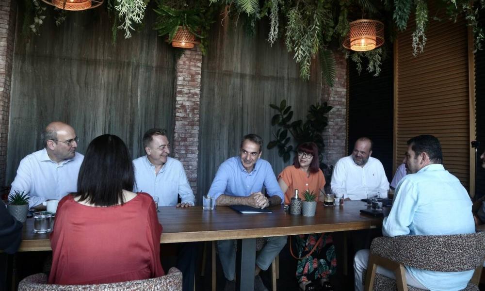 Επέκταση του προγράμματος για μακροχρόνια άνεργους ηλικίας 55-67 ετών