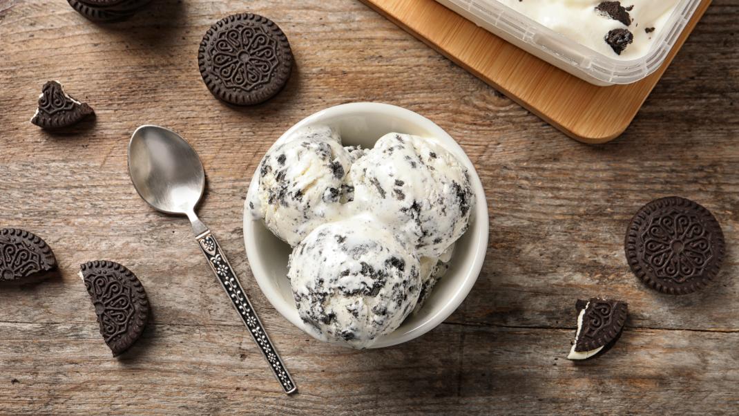 Παγωτό Oreo με μόνο 3 υλικά: Δροσερό και λαχταριστό