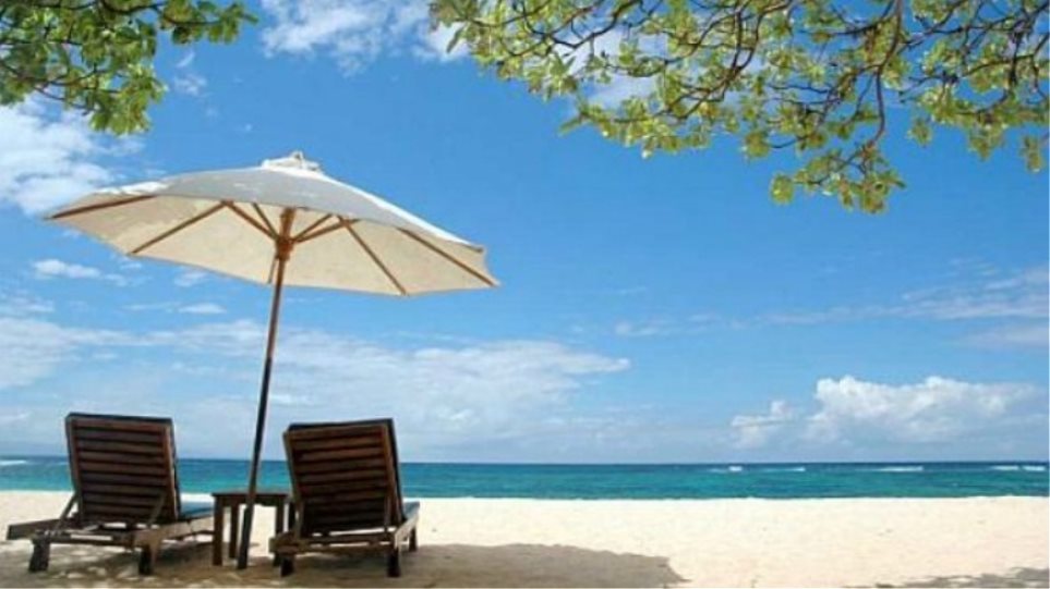 ΔΥΠΑ: Ξεκινούν οι αιτήσεις για 300.000 επιταγές κοινωνικού τουρισμού