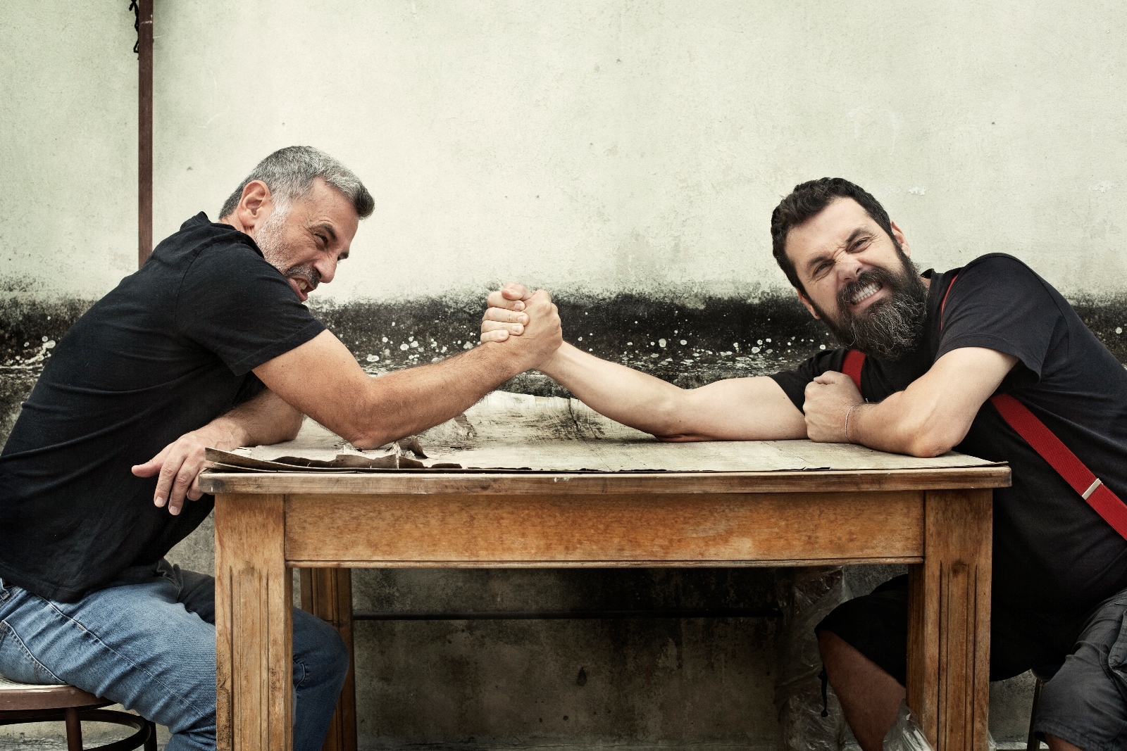 Σπύρος Γραμμένος - Κωνσταντίνος Πουλής: «Έχουμε Ρεύμα», στον «Ορφέα», στην Φωκίωνος Νέγρη