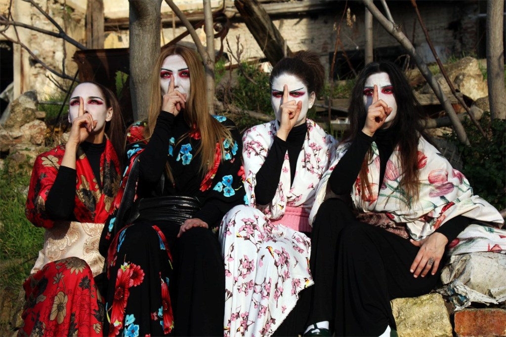 Θεατρική Ομάδα Κωφών «Τρελά Χρώματα»: «Ιστορίες Φαντασμάτων από την Ιαπωνία» του Λευκάδιου Χερν