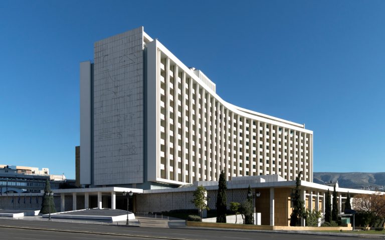 Αλλάζει όνομα το ιστορικό Hilton
